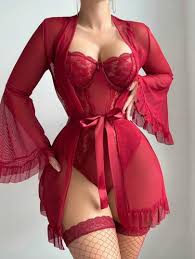 Elegant Lace 3-Part Lingerie Set