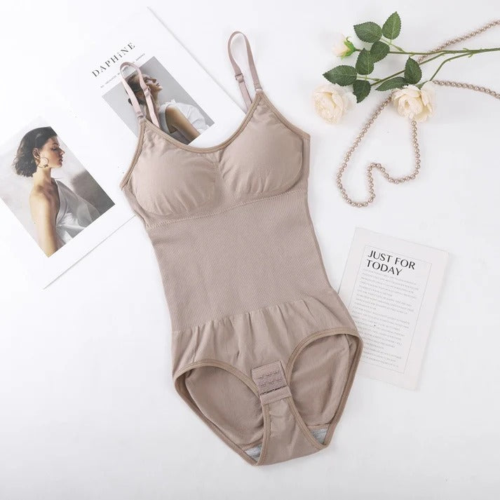 Seamless Slim Fit Body Shaper Bodysuit – Tummy Control & Curve Enhancer