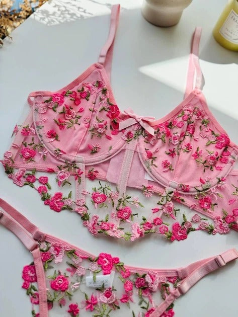 Luxury Floral Lace Lingerie Set